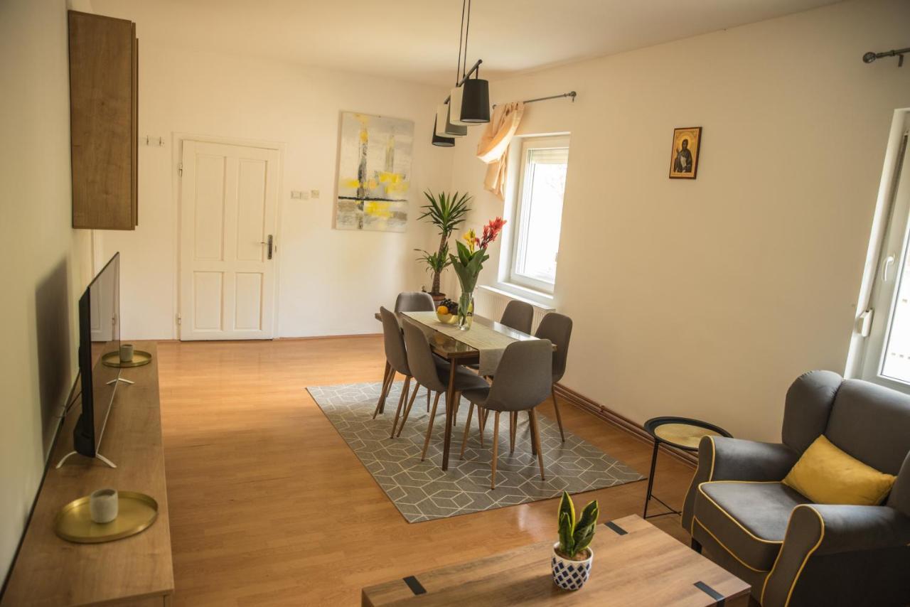 Skriveni Raj Guest House Gornji Milanovac Bagian luar foto